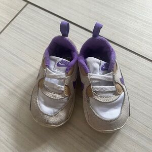 Nike infant shoes